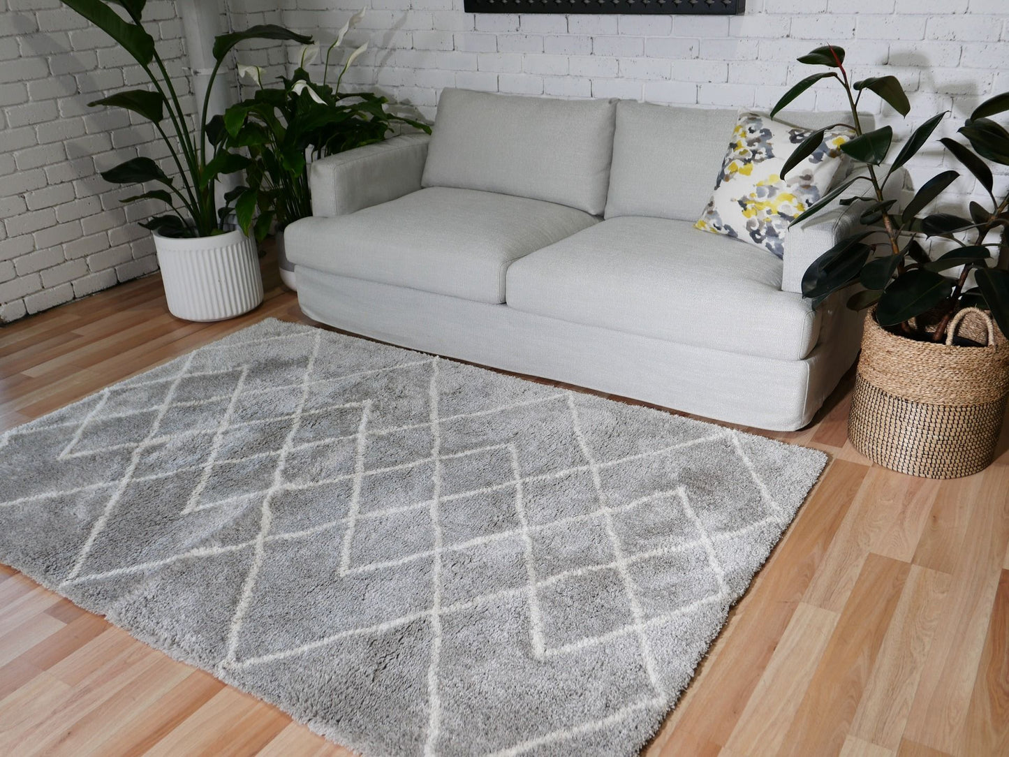 Flurry 2018 Silver Ivory