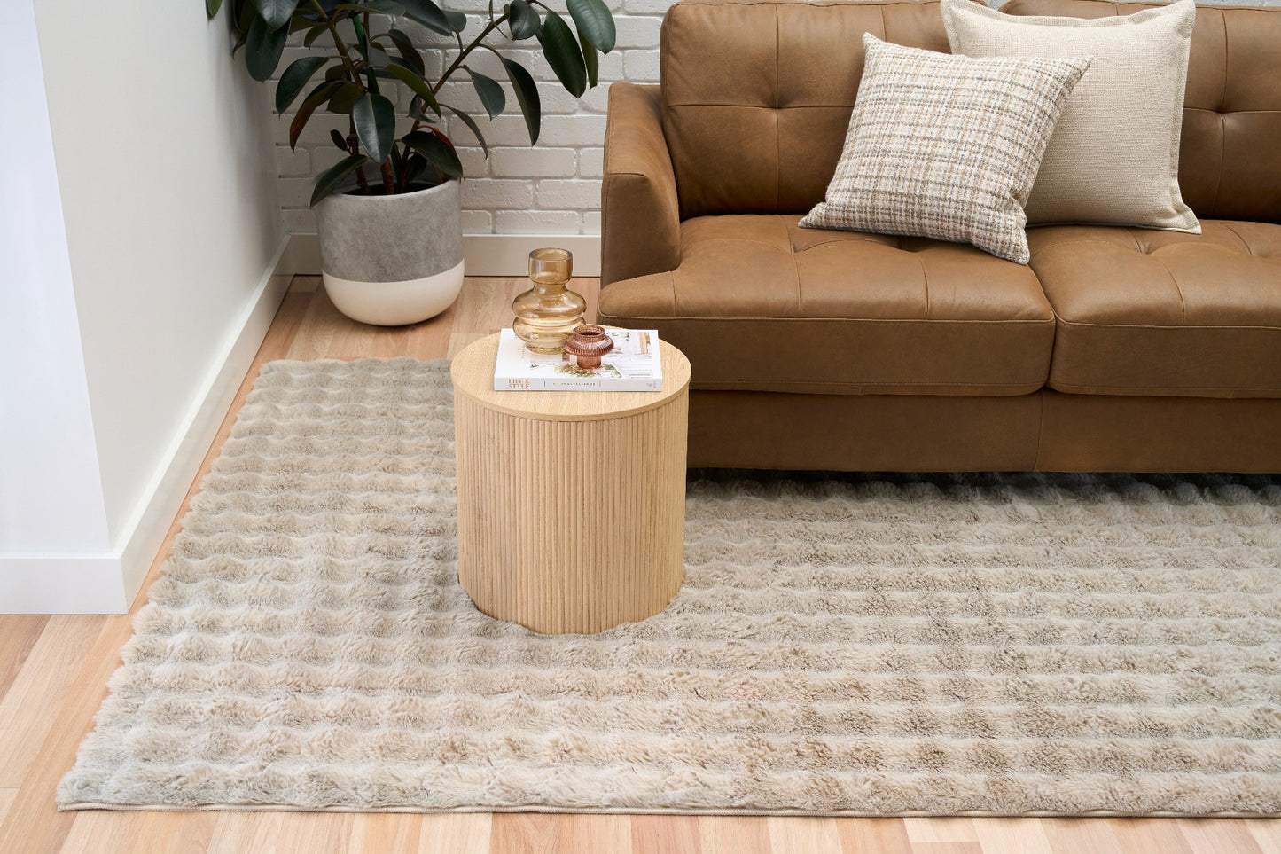 Poppi Light Beige