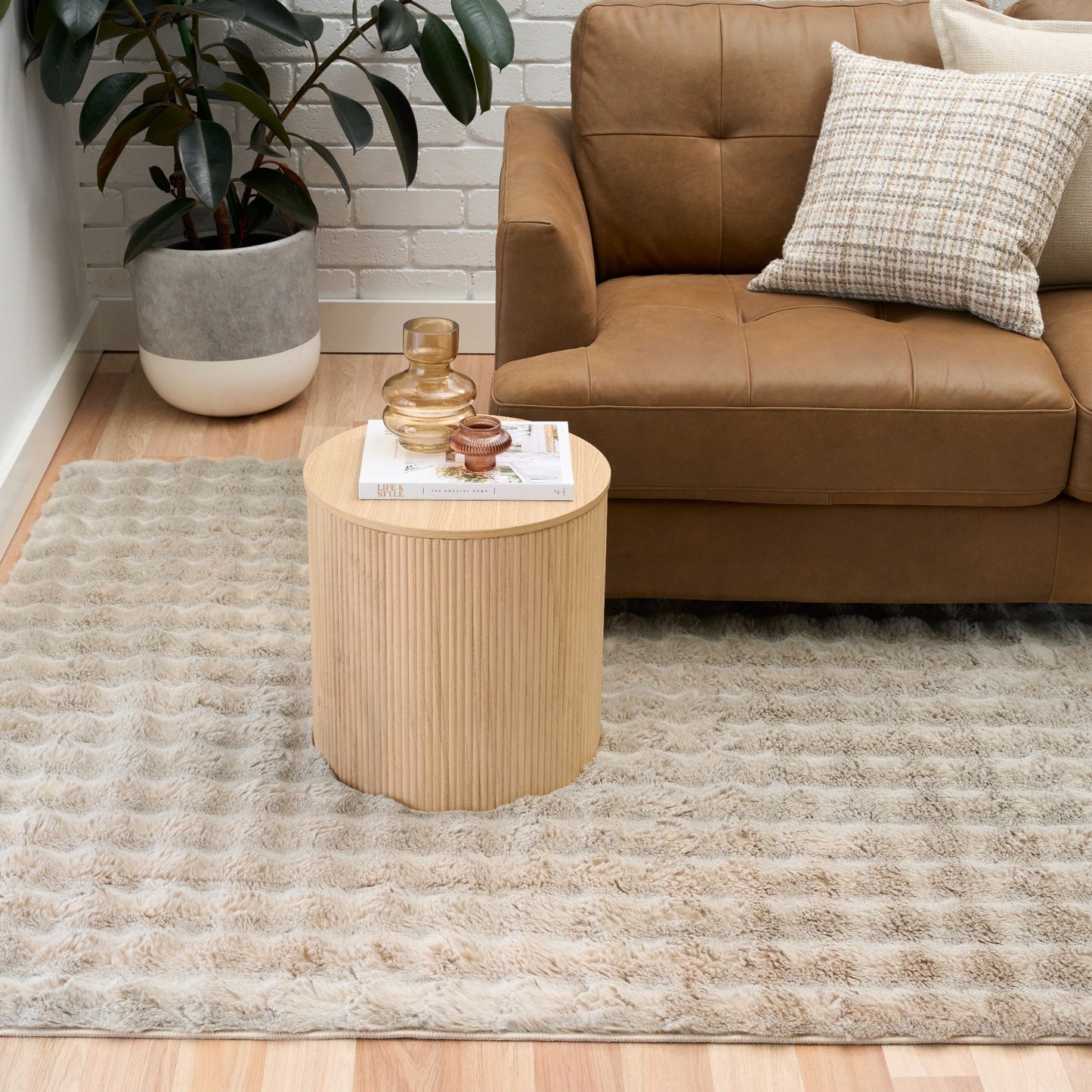 Poppi Light Beige